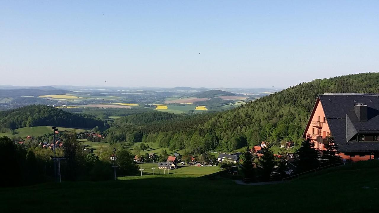 Urlaubsdomizil Am Toepfer - Ferienwohnungen In Ольберсдорф Экстерьер фото